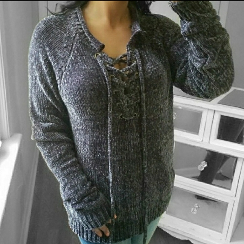 Charcoal chenille lace-up pullover - Picture 1 of 5